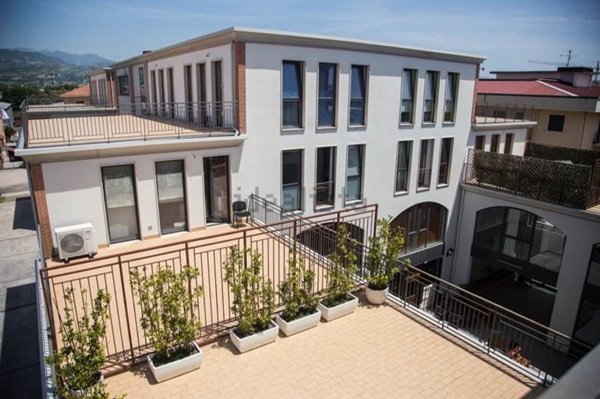 ufficio in affitto a Montecorvino Pugliano