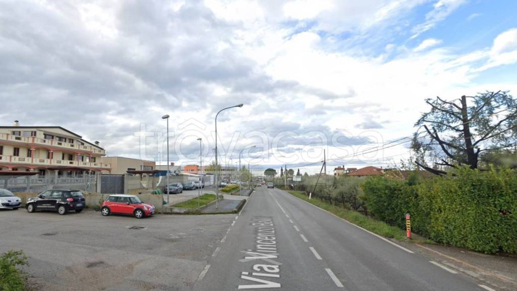 negozio in affitto a Montecorvino Pugliano in zona San Vito