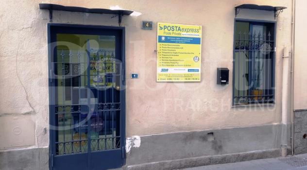 negozio in affitto a Nocera Inferiore