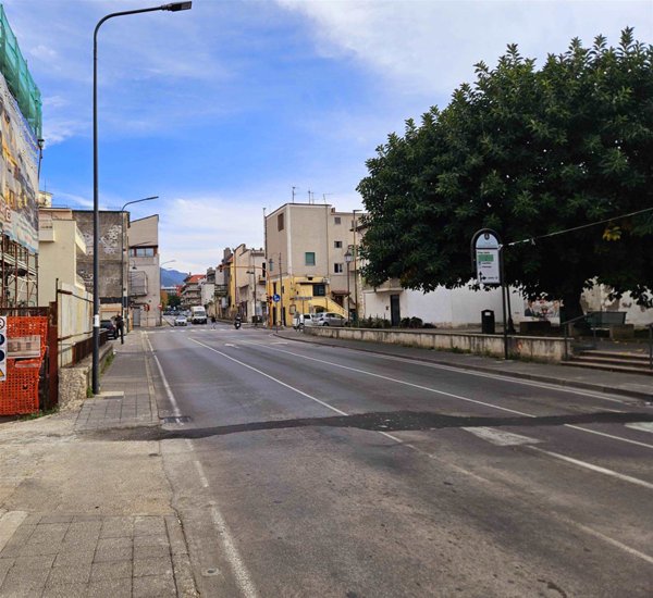 negozio in affitto a Nocera Inferiore