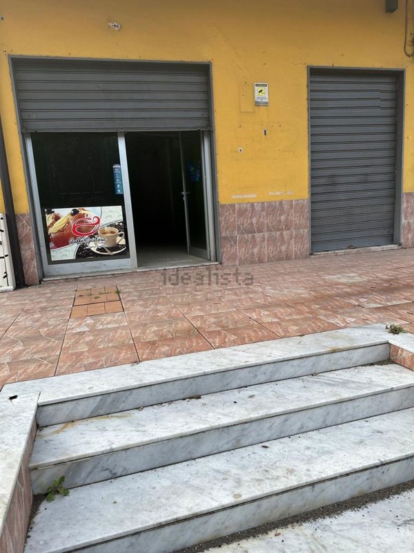 locale commerciale in affitto a Nocera Inferiore