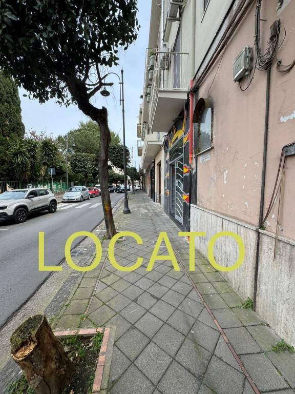 negozio in affitto a Nocera Inferiore