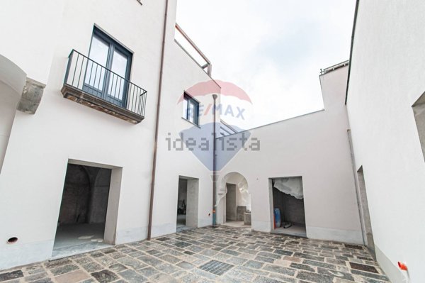 locale commerciale in affitto a Nocera Inferiore