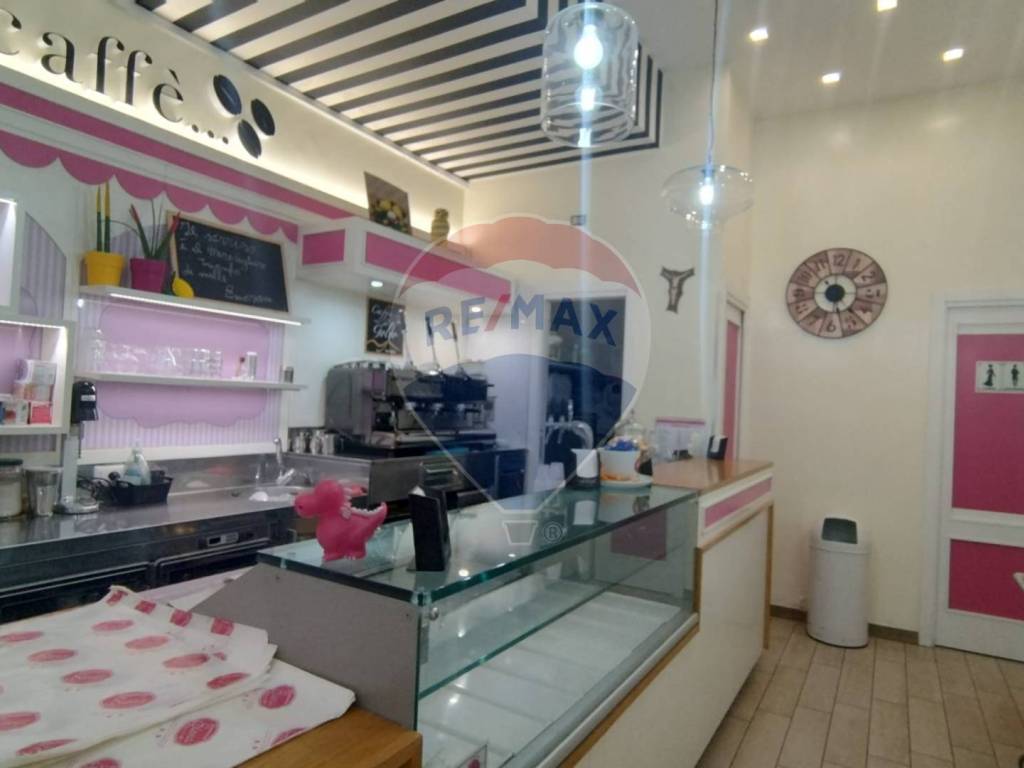 negozio in affitto a Nocera Inferiore
