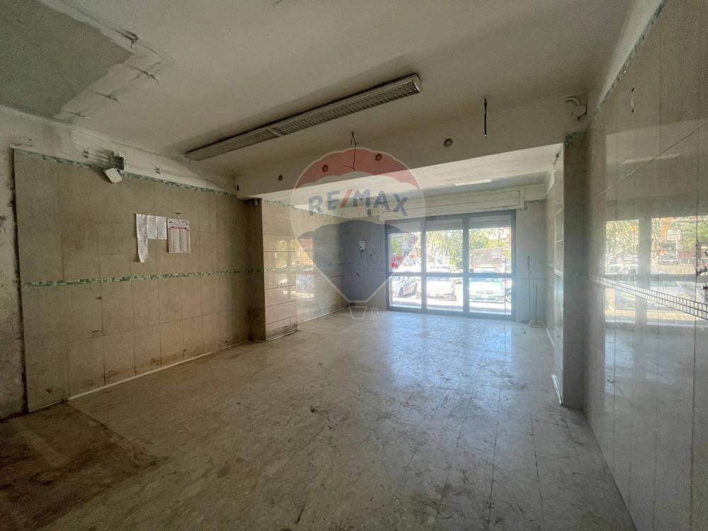 locale commerciale in affitto a Nocera Inferiore