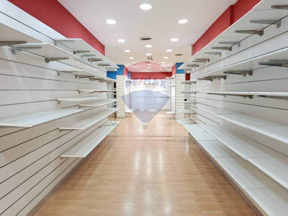 locale commerciale in affitto a Nocera Inferiore