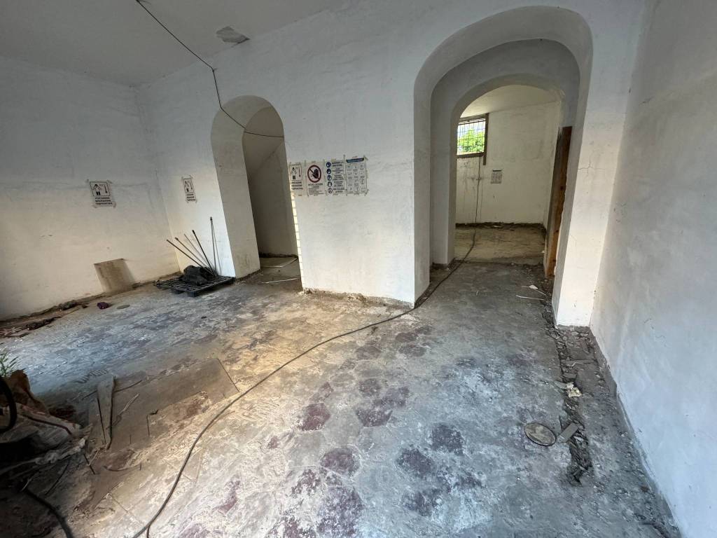 negozio in affitto a Nocera Inferiore