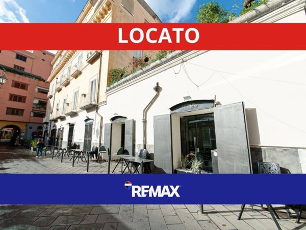 negozio in affitto a Nocera Inferiore