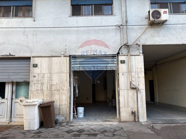 locale commerciale in affitto a Nocera Inferiore