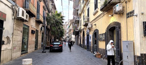 locale commerciale in affitto a Nocera Inferiore