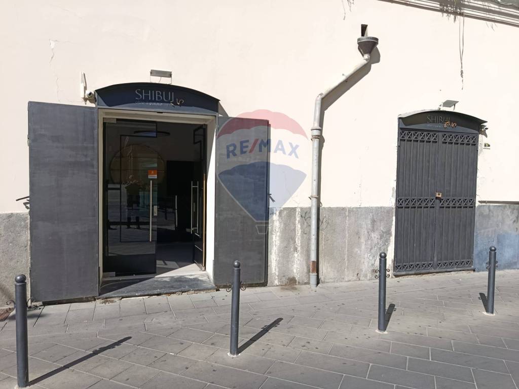 negozio in affitto a Nocera Inferiore