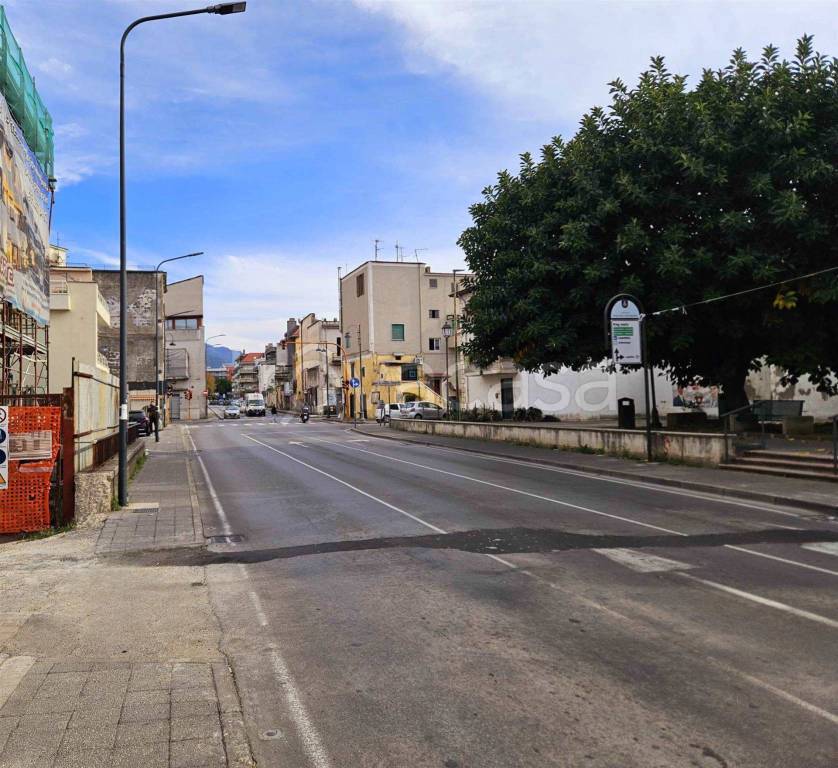 negozio in affitto a Nocera Inferiore