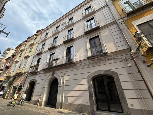 negozio in affitto a Nocera Inferiore