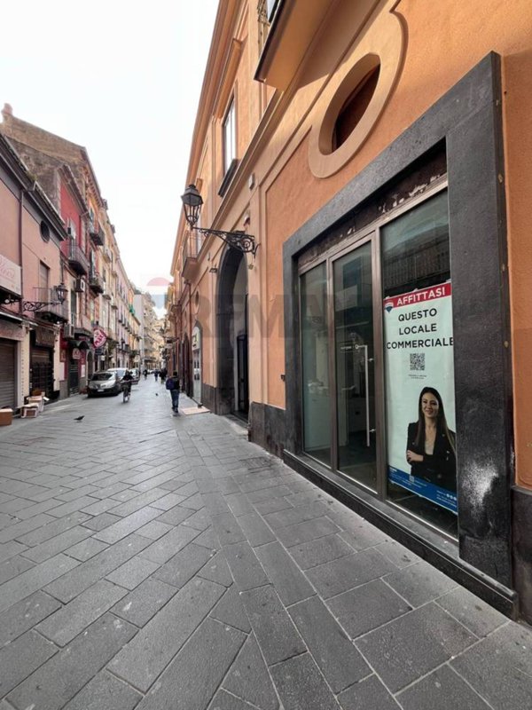 locale commerciale in affitto a Nocera Inferiore