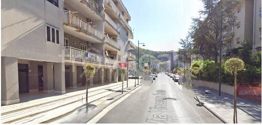 negozio in affitto a Nocera Superiore