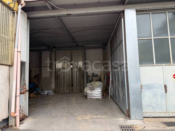 locale commerciale in affitto a Nocera Superiore