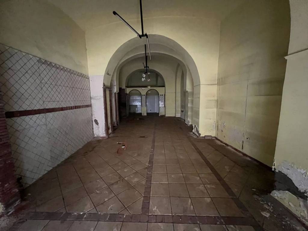 negozio in affitto a Pagani