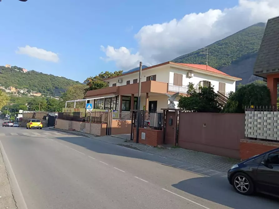 locale commerciale in affitto a Pagani