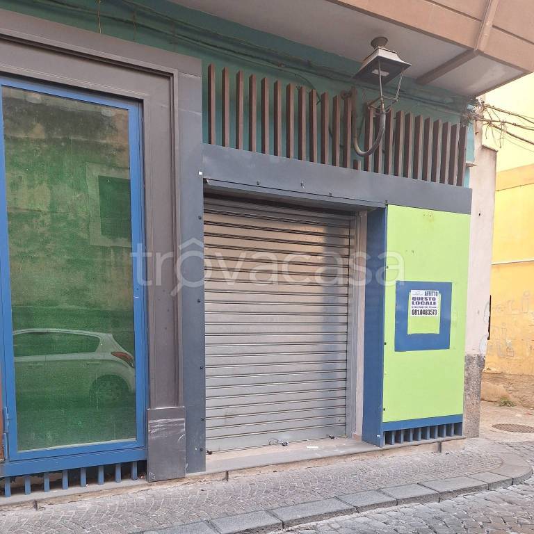 negozio in affitto a Pagani