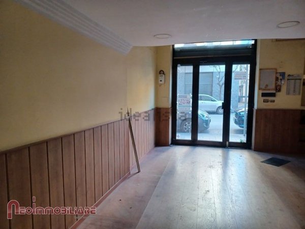 locale commerciale in affitto a Pagani
