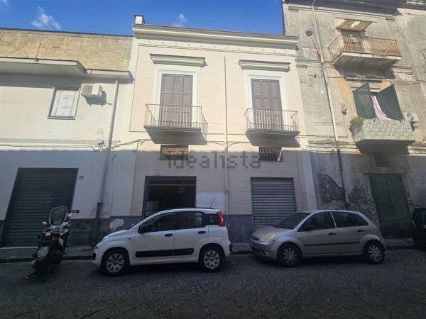negozio in affitto a Pagani