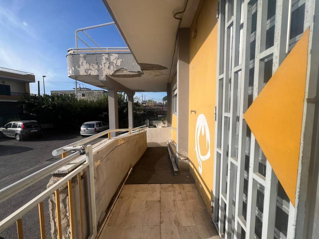 locale commerciale in affitto a Pagani