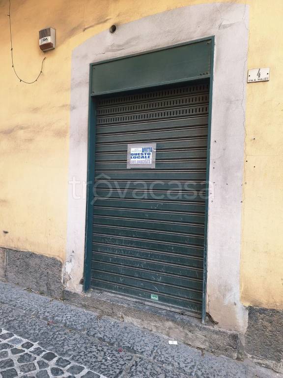 negozio in affitto a Pagani