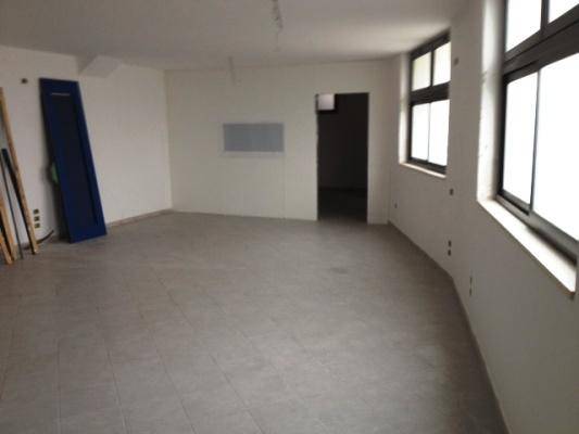 negozio in affitto a Pellezzano in zona Coperchia