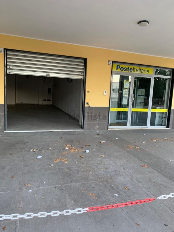 locale commerciale in affitto a Pellezzano