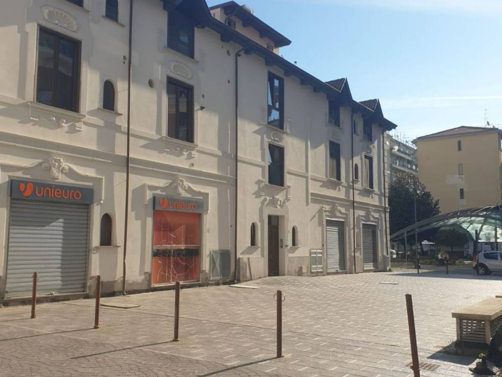 ufficio in affitto a Pontecagnano Faiano