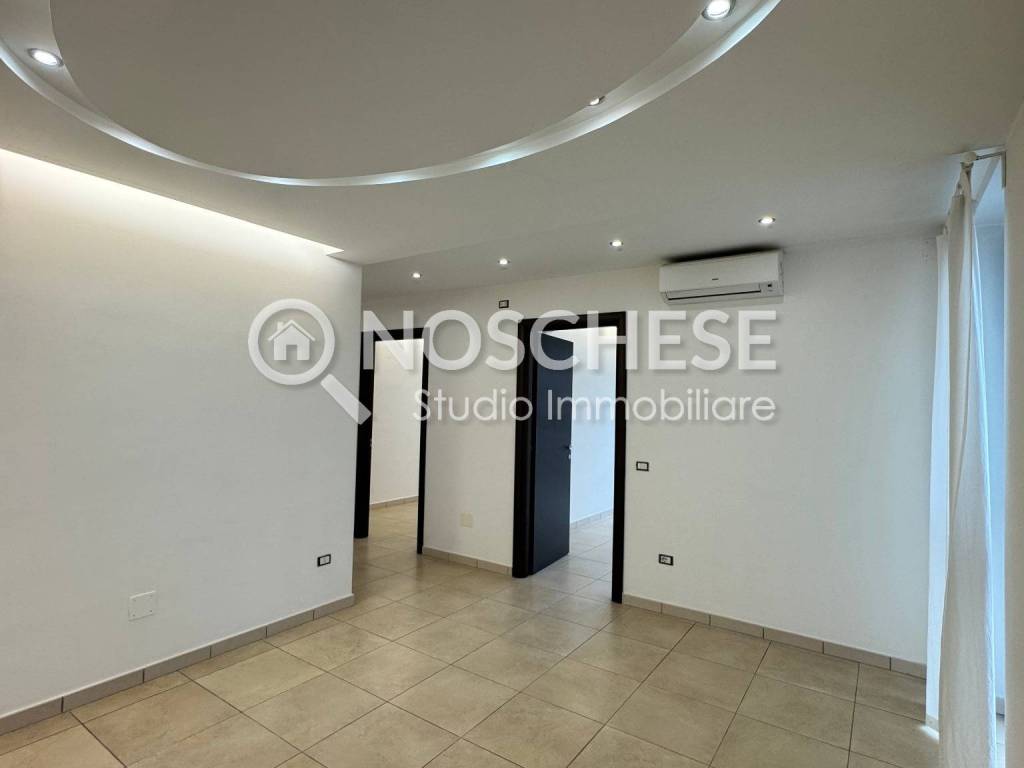 ufficio in affitto a Pontecagnano Faiano in zona Sant'Antonio