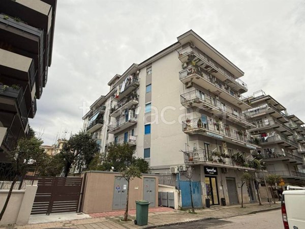 ufficio in affitto a Pontecagnano Faiano