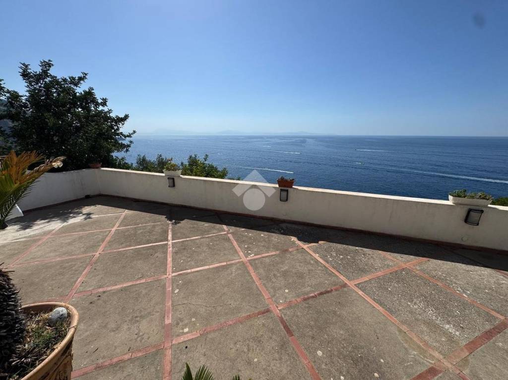 appartamento in affitto a Praiano