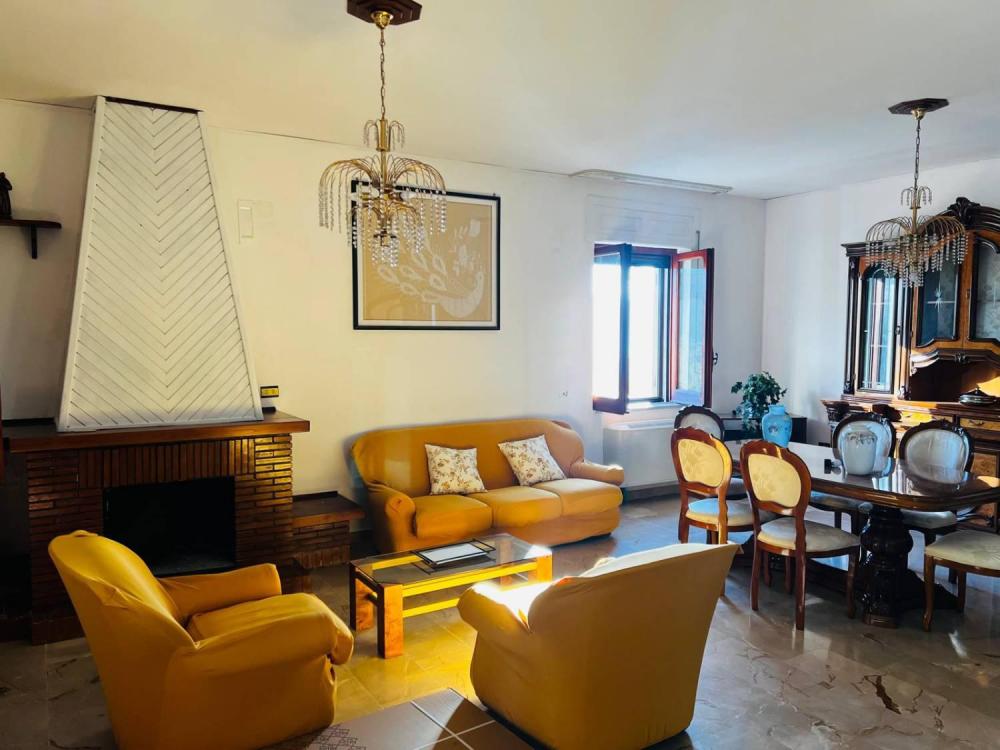 appartamento in affitto a Roccadaspide in zona Carretiello