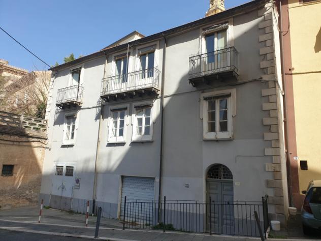 casa indipendente in affitto a Sala Consilina