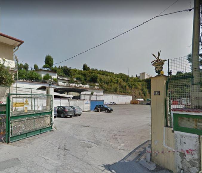 locale commerciale in affitto a Salerno in zona Centro Città