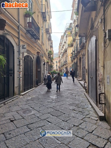 locale commerciale in affitto a Salerno in zona Centro Città