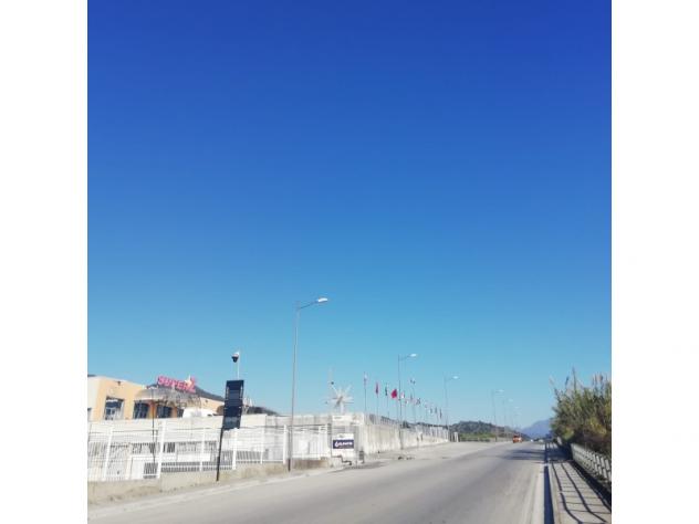 negozio in affitto a Salerno in zona Zona Industriale