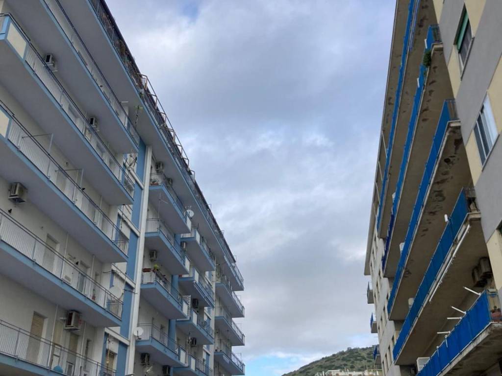 ufficio in affitto a Salerno in zona Torrione