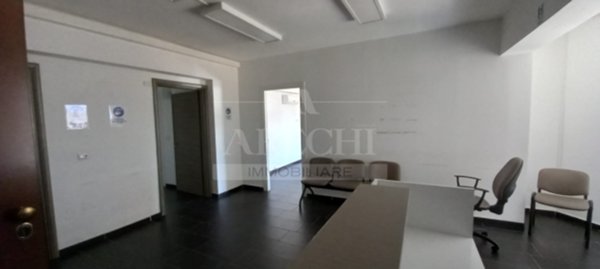ufficio in affitto a Salerno in zona Fuorni