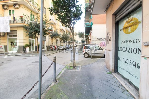 locale commerciale in affitto a Salerno