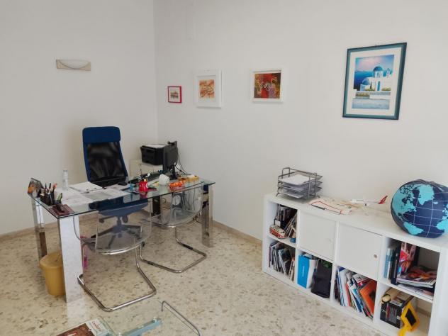 ufficio in affitto a Salerno in zona Gelsi Rossi