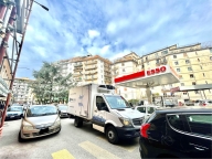 negozio in affitto a Salerno