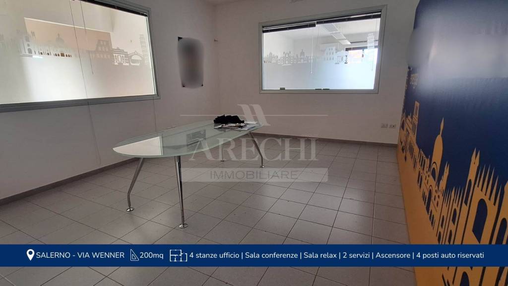 ufficio in affitto a Salerno in zona Zona Industriale