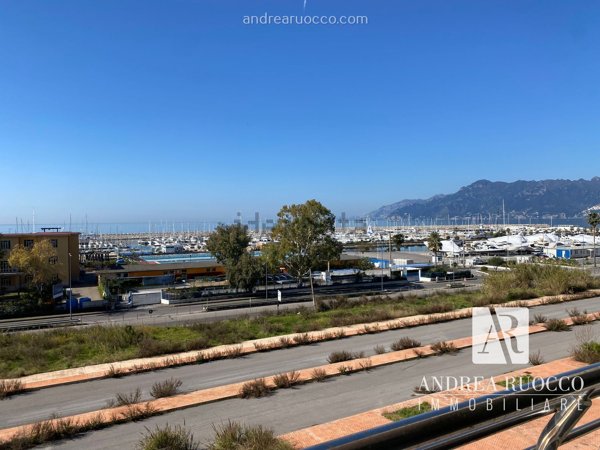 appartamento in affitto a Salerno