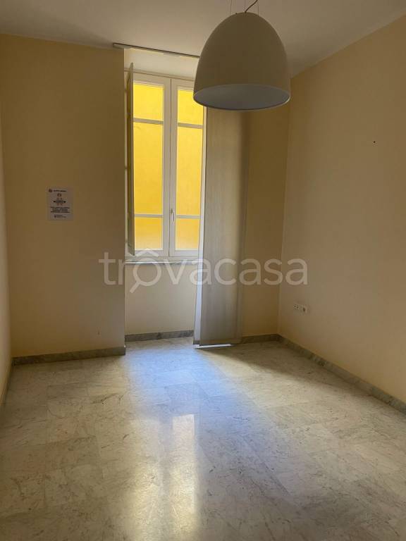 ufficio in affitto a Salerno in zona Centro Città