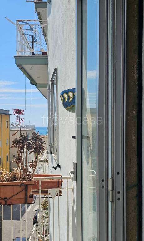 appartamento in affitto a Salerno in zona Torrione