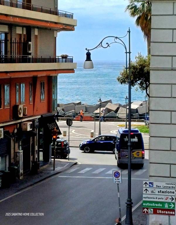 appartamento in affitto a Salerno in zona Centro Città