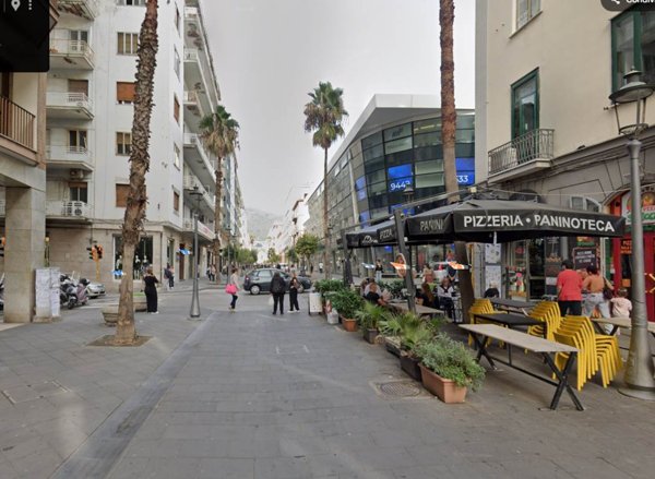 ufficio in affitto a Salerno in zona Centro Città