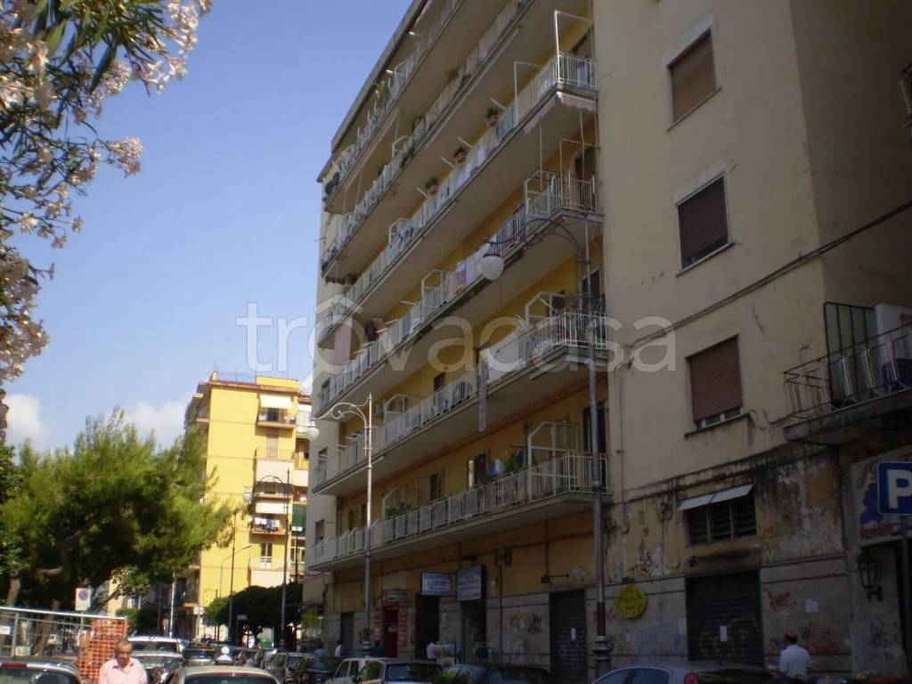 ufficio in affitto a Salerno in zona Torrione